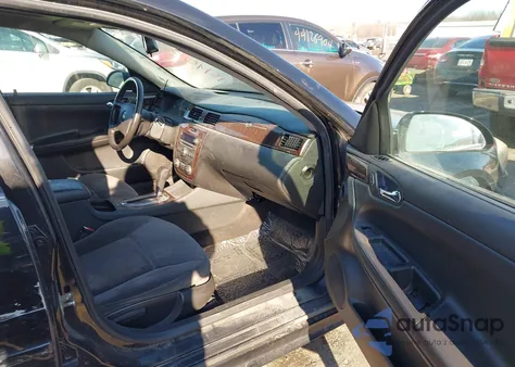 2014 Chevrolet Impala Limited Lt z USA, uszkodzony, nr VIN 2G1WB5E39E1129749